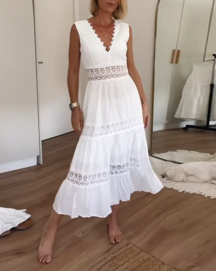 Aurélie™ Cover| Elegant Lace Dress with V-Neck