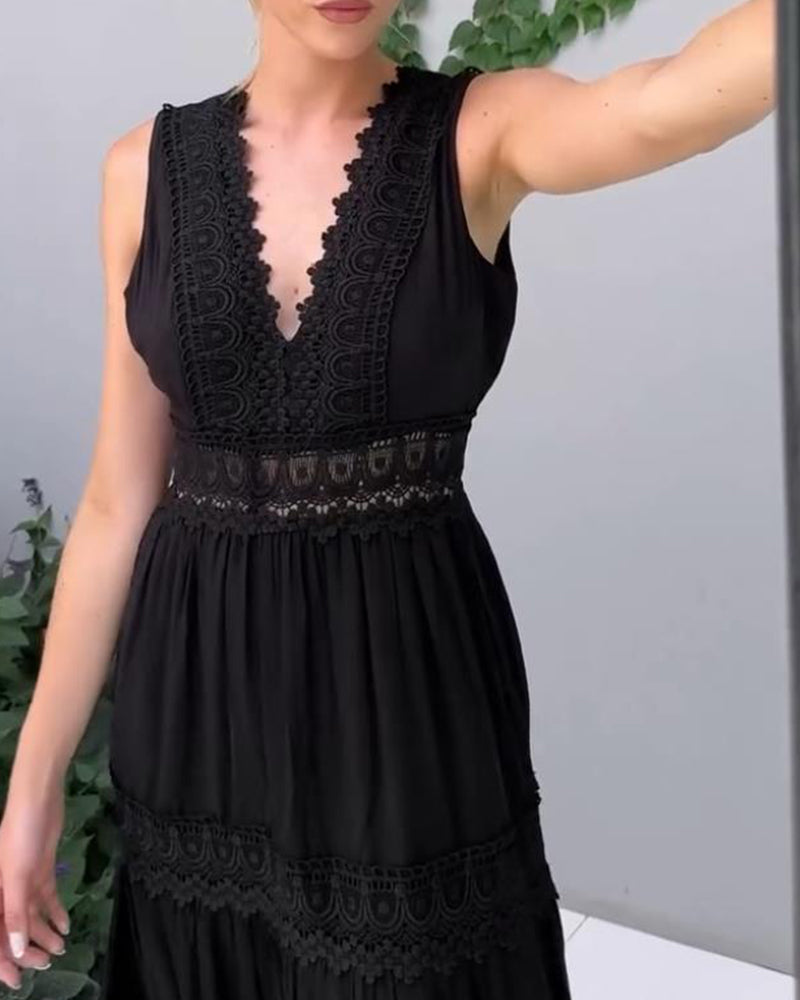 Aurélie™ Cover| Elegant Lace Dress with V-Neck