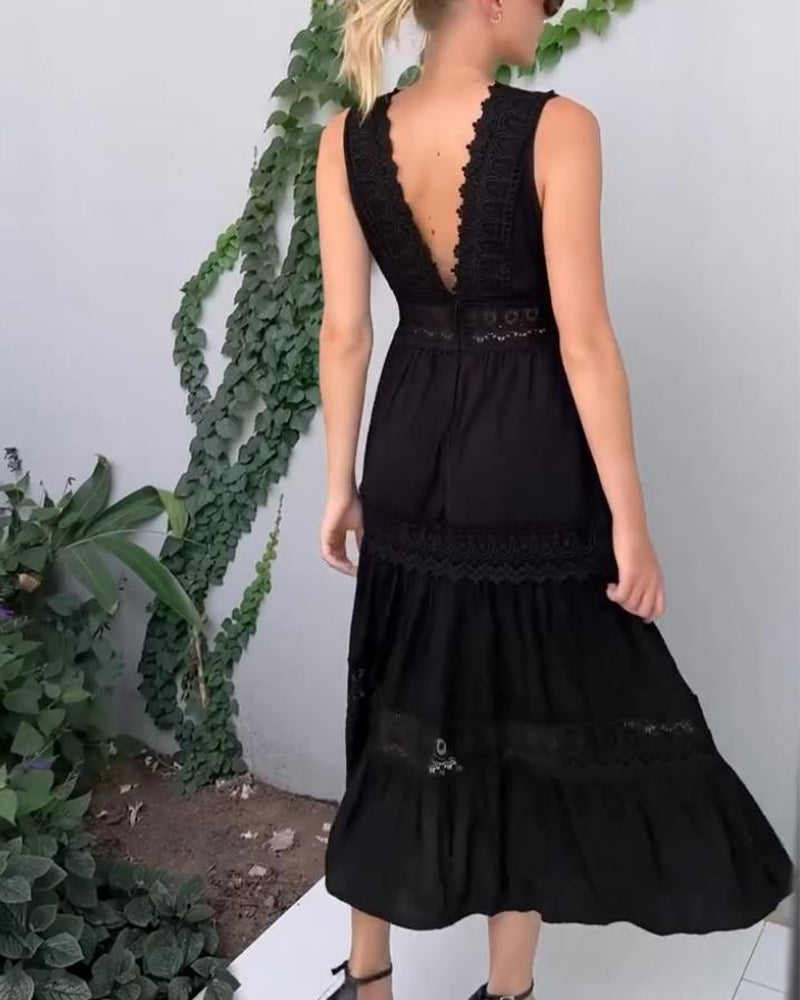 Aurélie™ Cover| Elegant Lace Dress with V-Neck