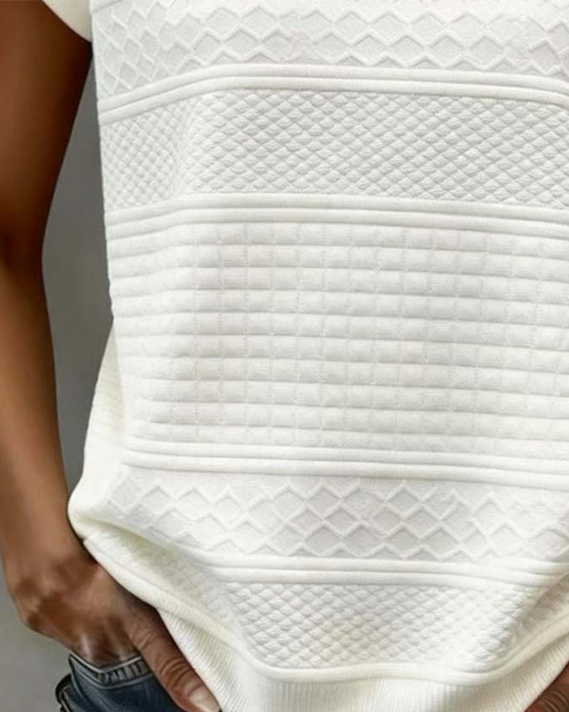 Luna Ease Tee