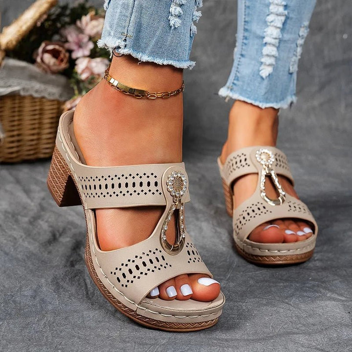 DANIELLE | CHIC AND COMFORTABLE ORTHOPEDIC SANDALS